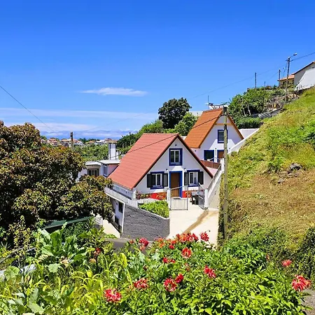Casa Do Avo * Santana (Madeira)
